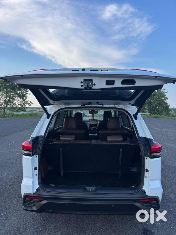 Vvip Number Toyota Innova Hycross 2024 Zx(o)