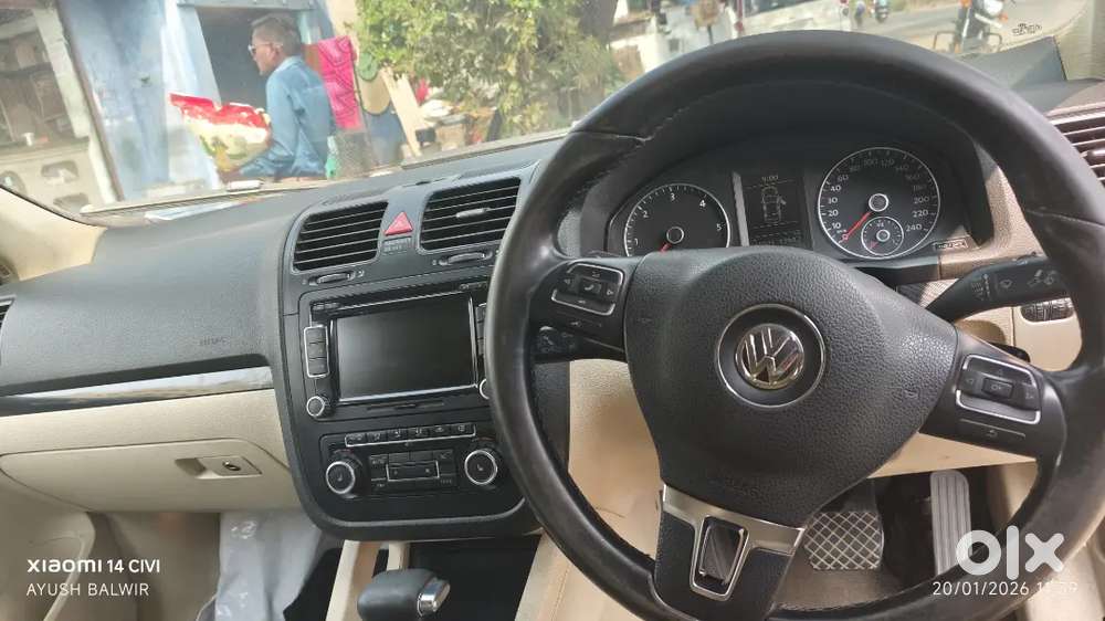Volkswagen Jetta 1.9 Tdi Automatic  Diesel