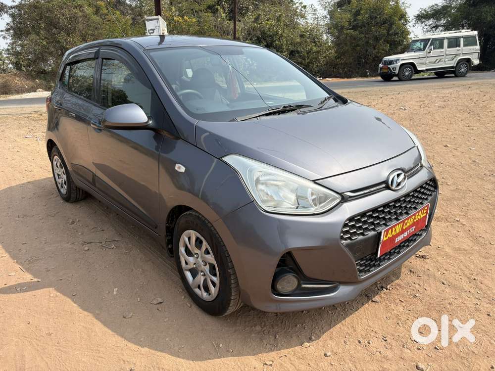 Hyundai Grand I10 Sportz, 2017, Cng & Hybrids