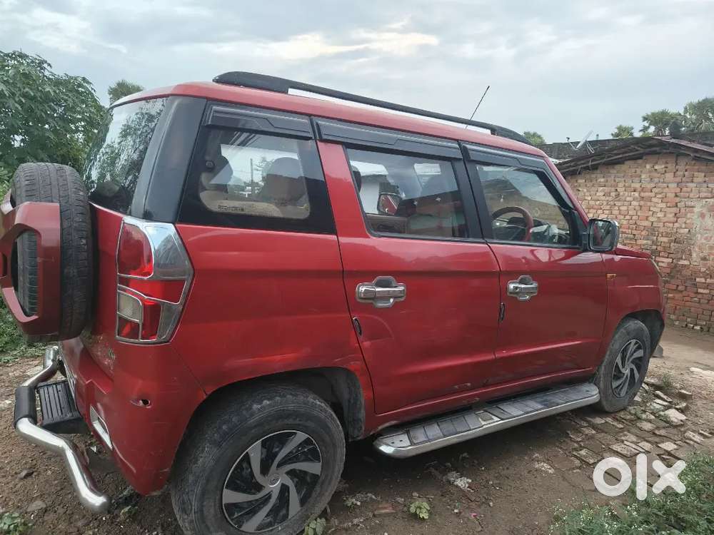 Mahindra Tuv 300 2017