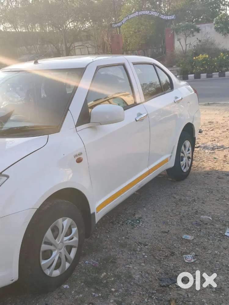 Maruti Suzuki Dzire 2015 Diesel 201525 Km Driven