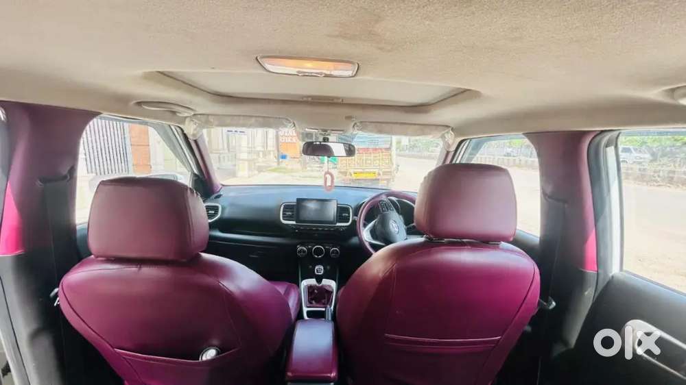 Hyundai Venue 2024 Petrol 84000 Km Driven