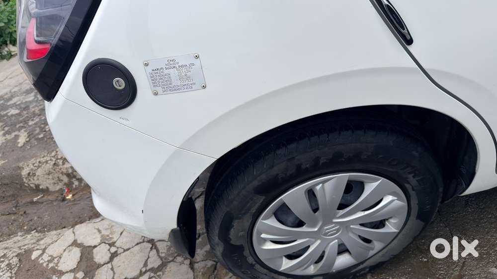 Maruti Suzuki Swift Vxi 2025