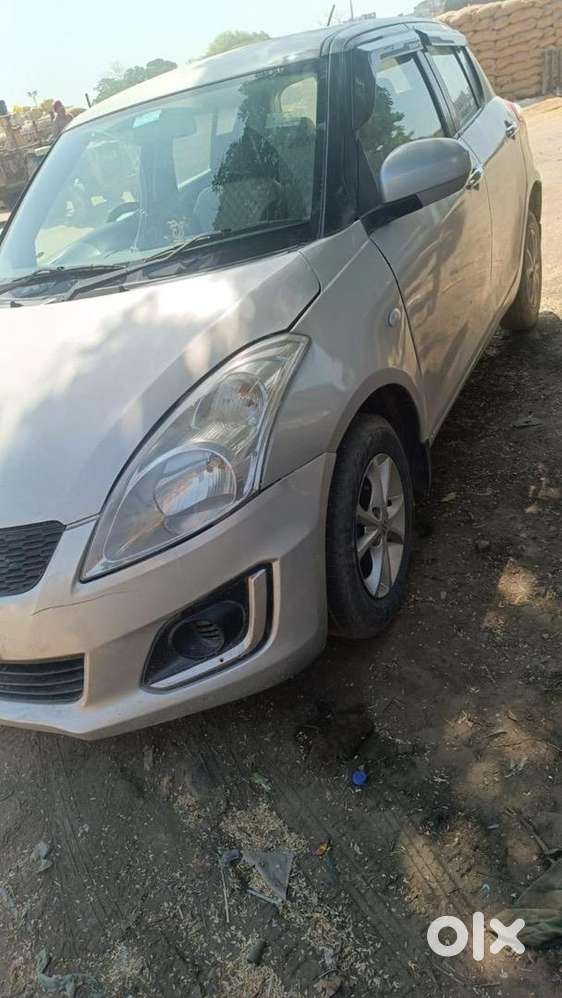 Maruti Suzuki Swift 2016 Petrol Well Maintained