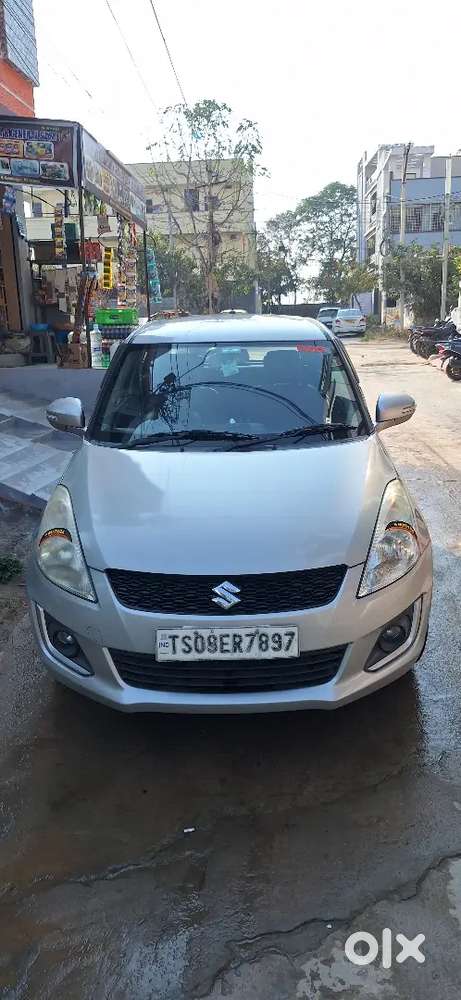Maruti Suzuki Swift 2016 Diesel 103400 Km Driven Showroom Track