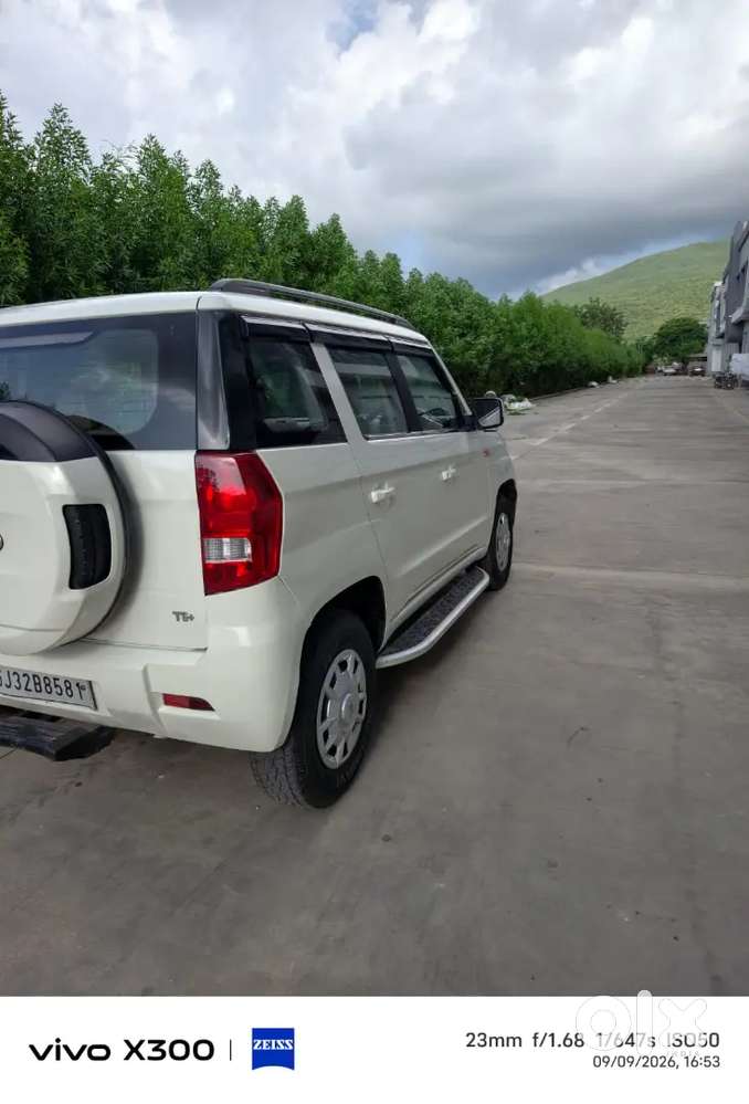 2018 Mahindra Tuv300 T6+ Diesel | 2nd Owner