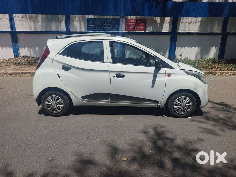 Hyundai Eon Era +, 2017, Petrol