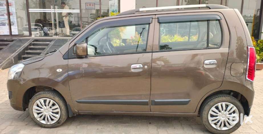 Maruti Suzuki Wagon R Vxi 1.2, 2018, Petrol