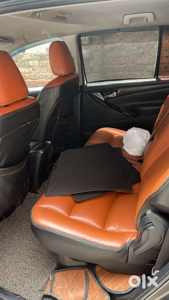 Toyota Innova Crysta 2019