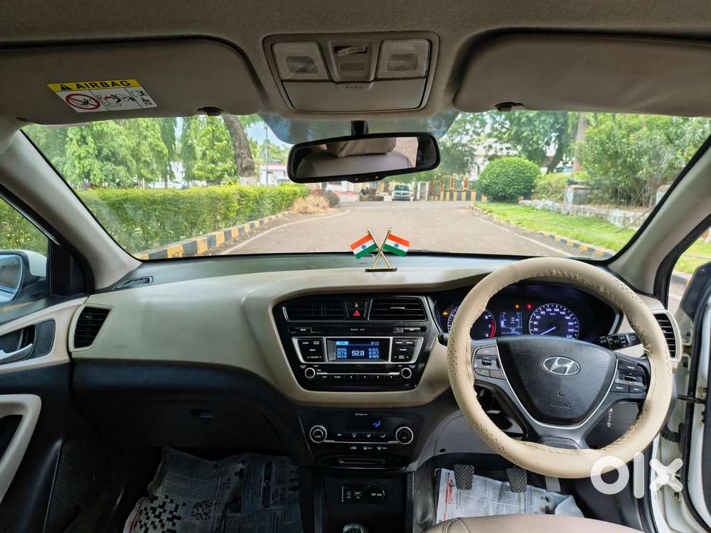 Hyundai Elite I20 Sportz (o) 1.2, 2016, Petrol