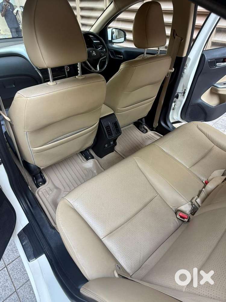 Honda City -automatic -sunroof-ivtec-vx