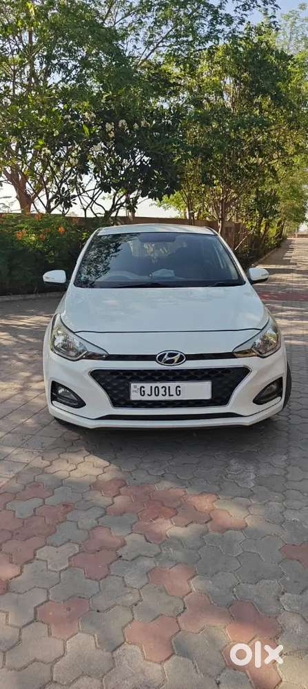 Hyundai  I20 Sportz+vtvt 2020
