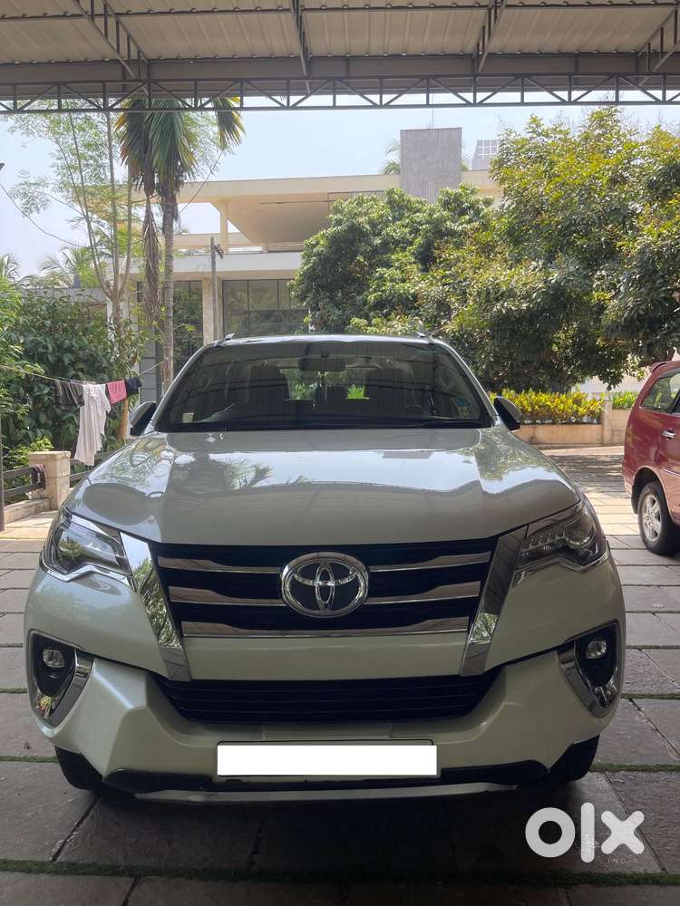Toyota Fortuner 3.0 4x2 Automatic, 2018, Diesel