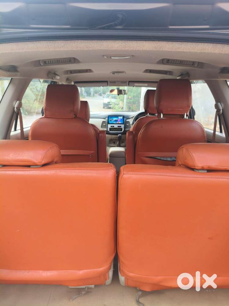 Toyota Innova 2.5 Z Diesel 7 Seater, 2014, Diesel