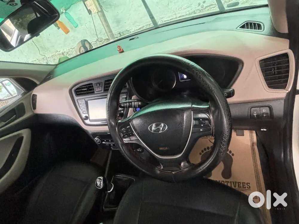 Hyundai Elite I20 2017 Diesel 145000 Km Driven