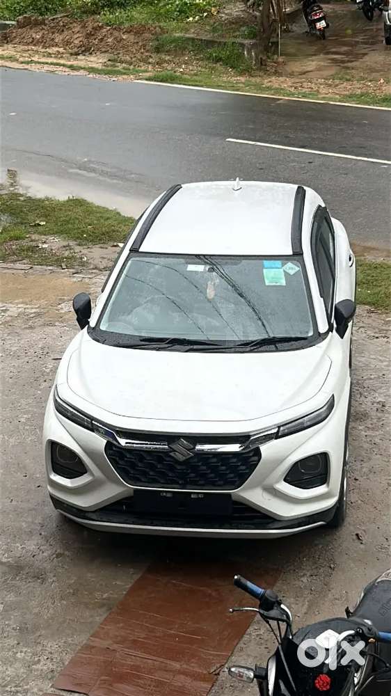 Maruti Suzuki Fronx Sigma 2025