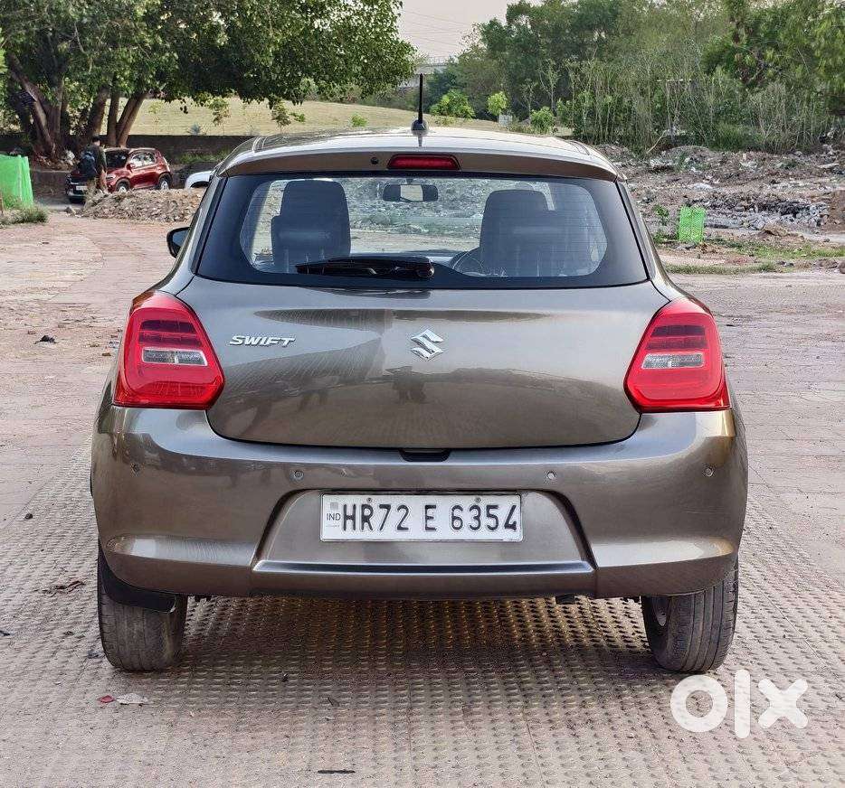 Maruti Suzuki Swift Amt Zxi Plus, 2020, Petrol