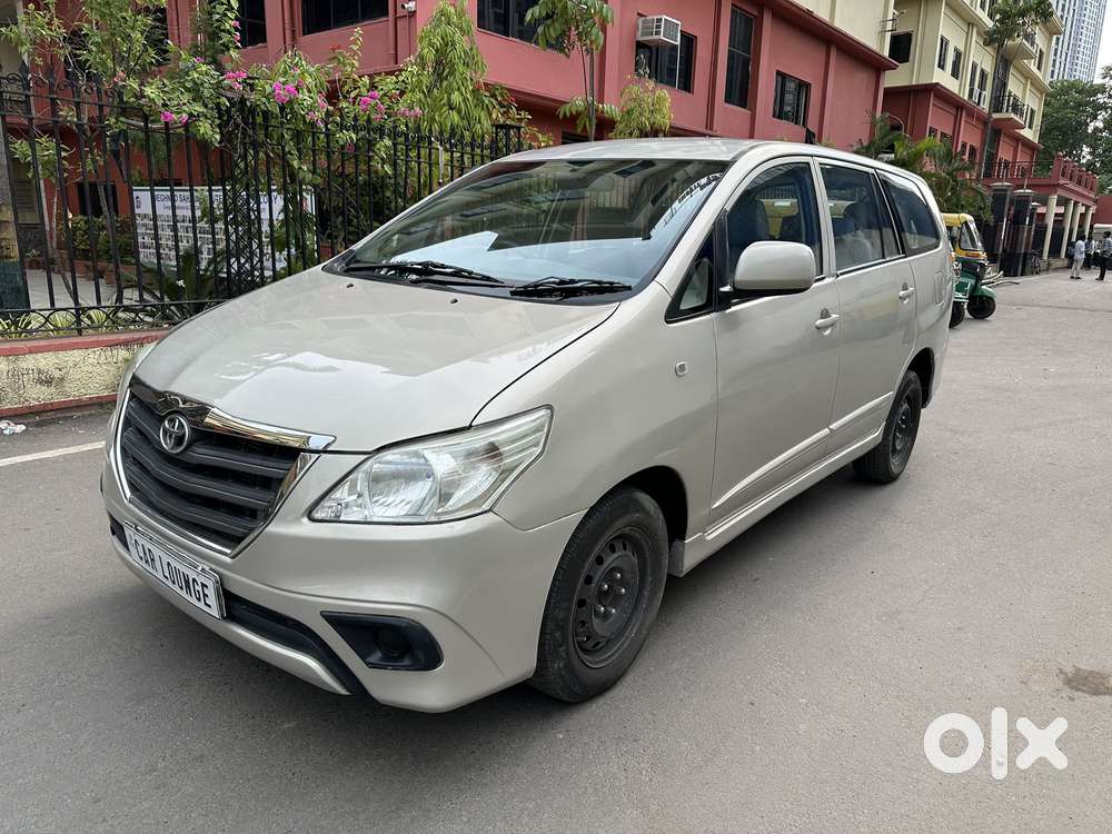 Toyota Innova 2.5 G (diesel) 8 Seater, 2014, Diesel