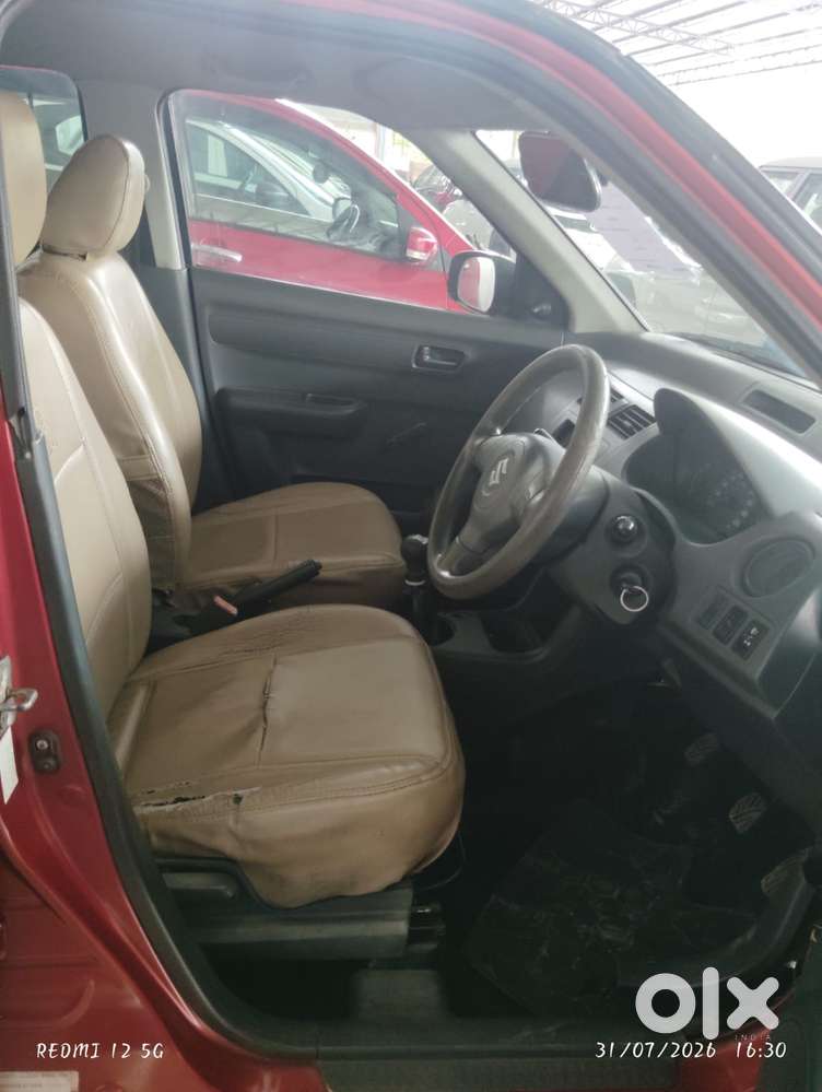 Maruti Suzuki Swift Lxi Bsiii, 2009, Petrol