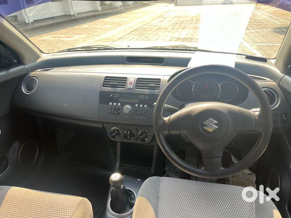 Maruti Suzuki Swift Dzire, 2009, Petrol