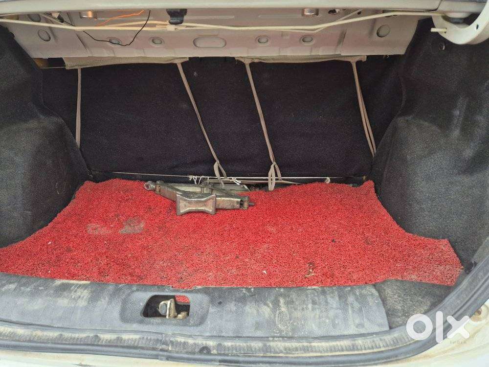 Maruti Suzuki Swift Dzire Vdi Optional, 2017, Diesel