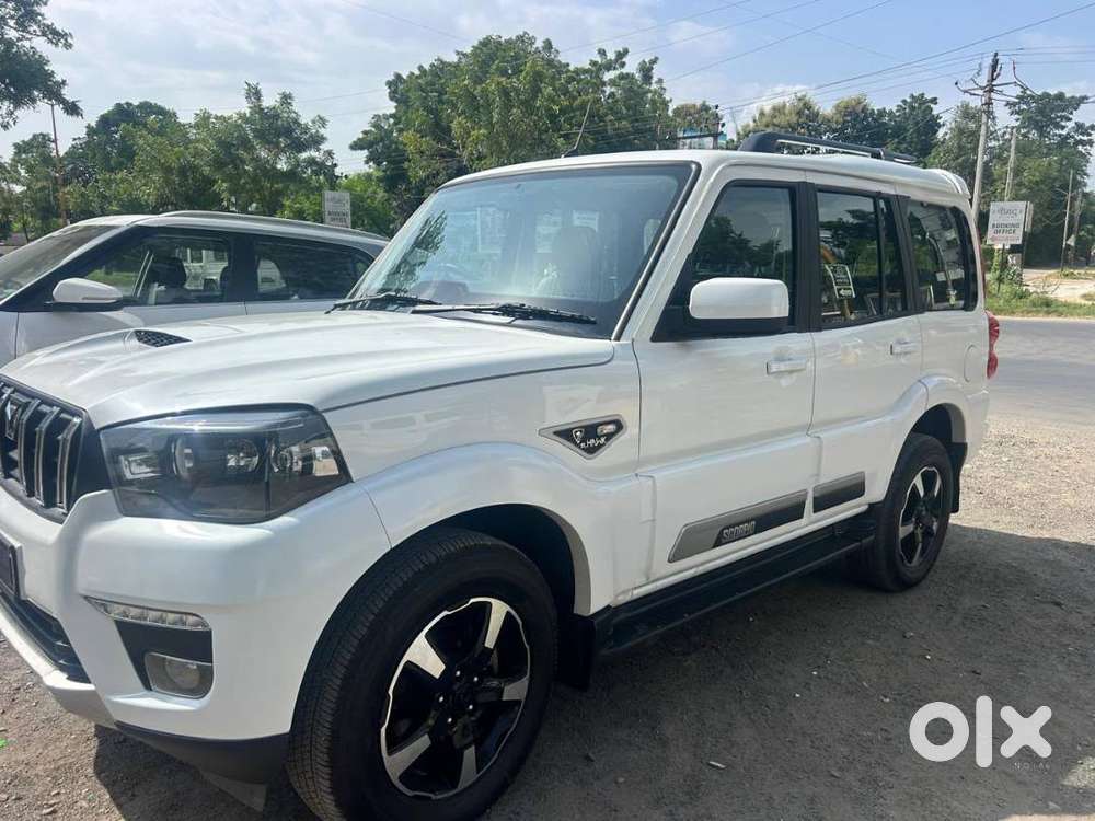 Mahindra Scorpio Classic 2025 Diesel
