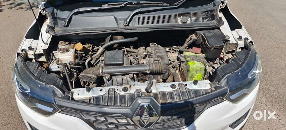 Renault Triber Rxl, 2022, Petrol