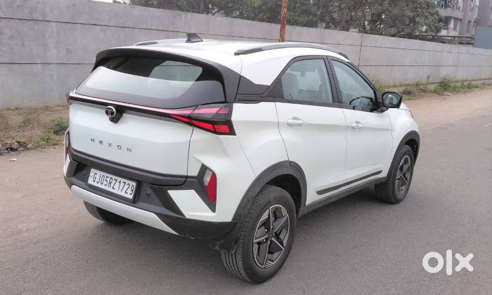 Tata Nexon Creative 1.5 Revotorq Diesel 6amt Dt, 2024, Diesel