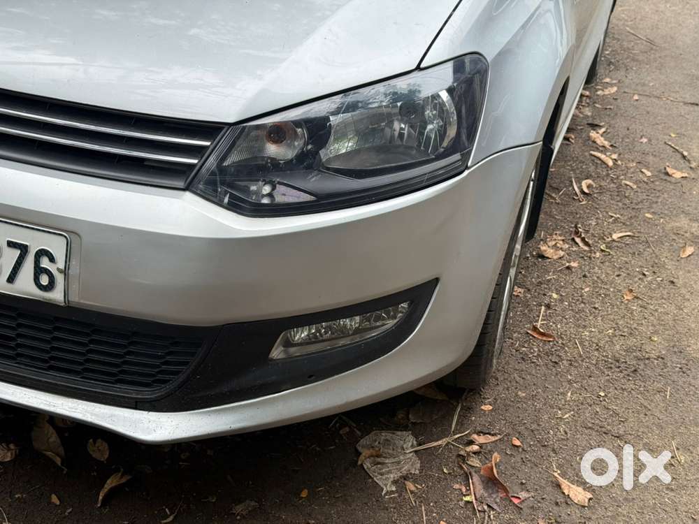 Volkswagen Polo Petrol Highline 2013 Model