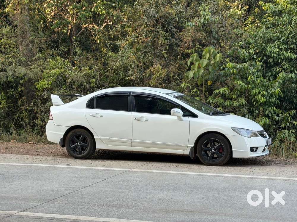 Honda Civic Hybrid 2011