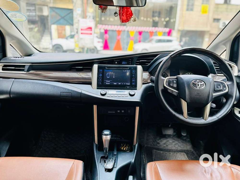 Toyota Innova Crysta [2020-ongoing] 2.7 Zx At 7 Str, 2019, Petrol