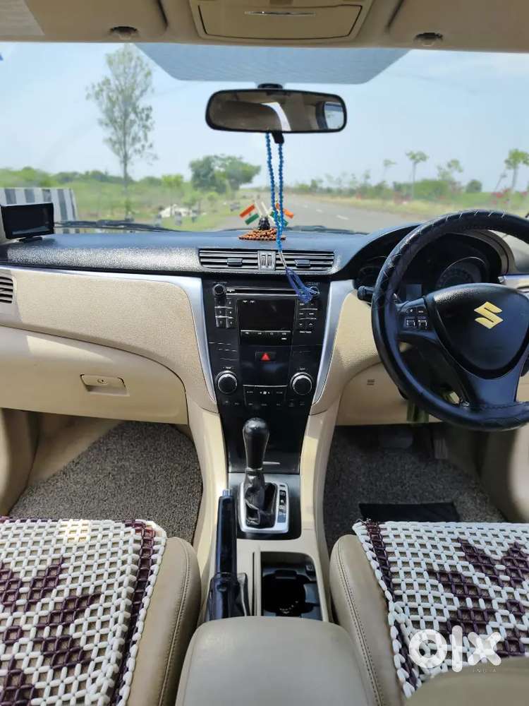 Maruti Suzuki Kizashi Petrol 2013