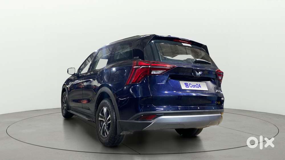 Mahindra Xuv700 2.0 Ax 5 Petrol Mt 7 Str, 2021, Petrol