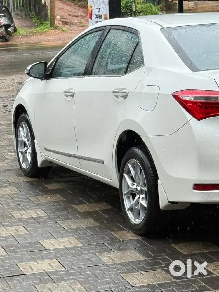 Toyota Corolla Altis Diesel 2015