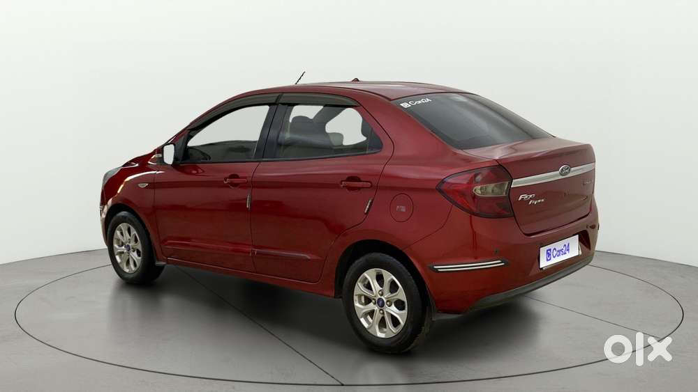 Ford Figo Aspire Titanium, 2016, Petrol