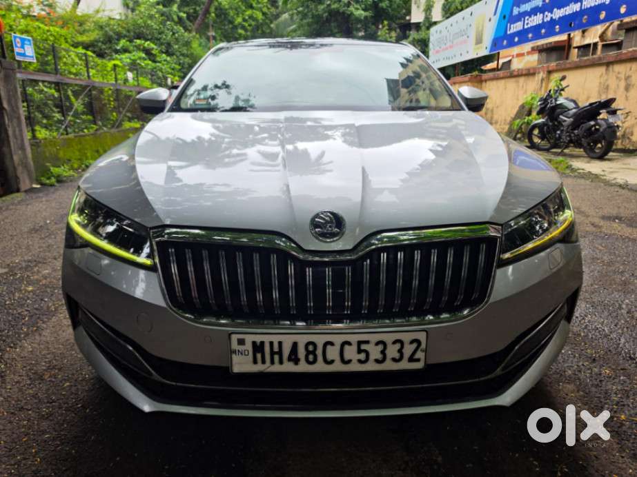 Skoda Superb 2.0 Tsi At L&k, 2022, Petrol