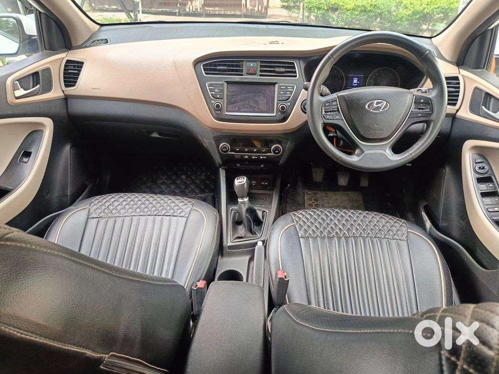 Hyundai I20 Asta (o) 1.2 Mt, 2020, Petrol