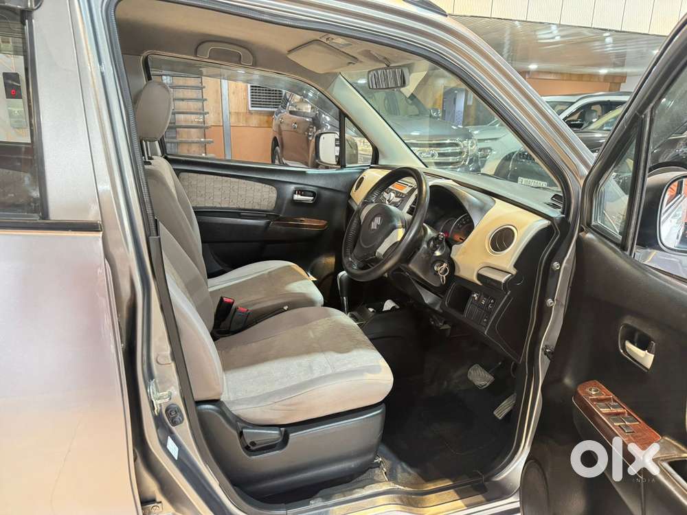 Maruti Suzuki Wagon R Vxi Amt1.2, 2016, Petrol