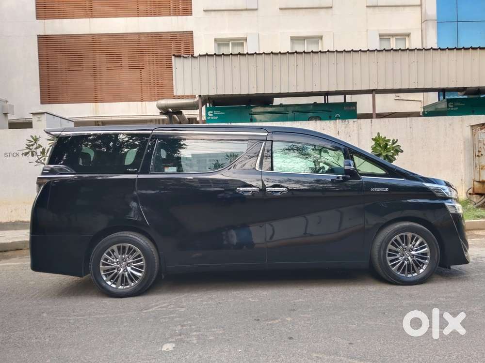 Toyota Vellfire Vip &ndash; Executive Lounge, 2020, Petrol