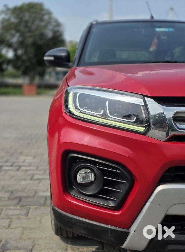 Maruti Suzuki Brezza 1.5 Zxi Plus At Smart Hybrid Dual Tone, 2022, P..