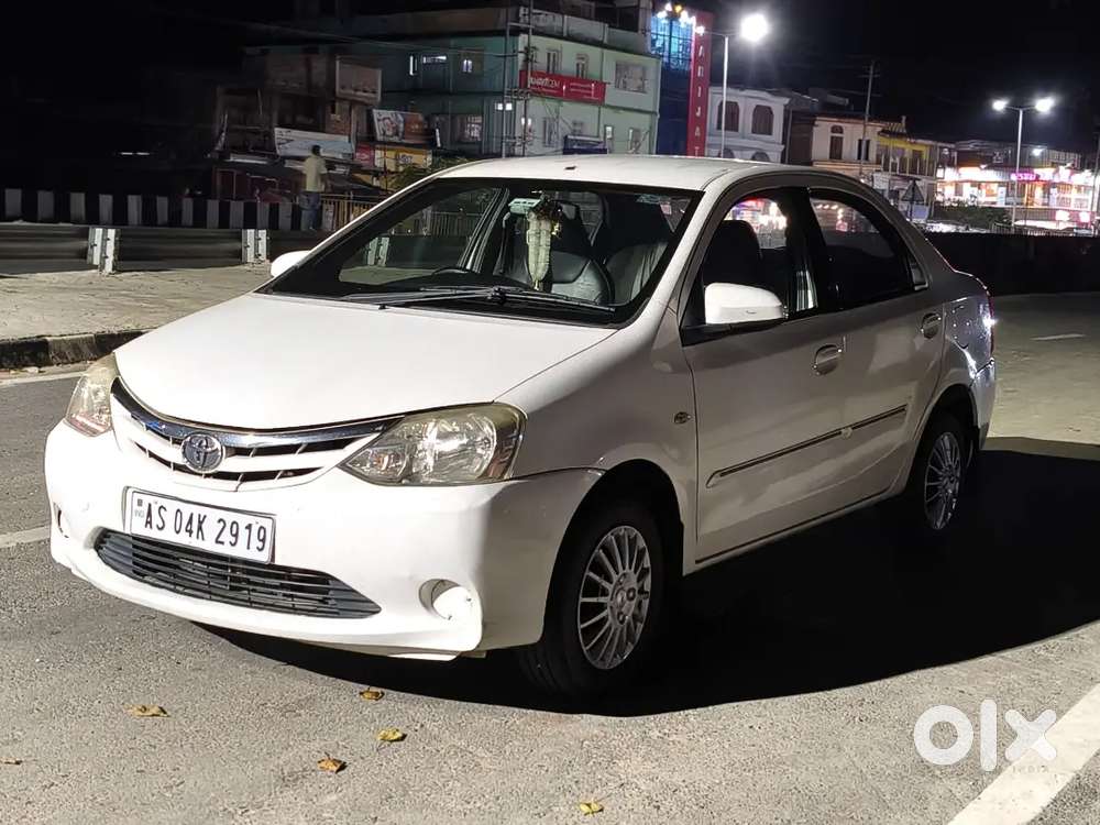 Toyota Etios 2012 Diesel 98000 Km Driven