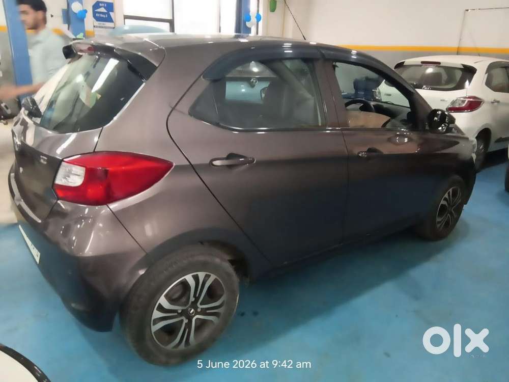 Tata Tiago Petrol 35000 Km Driven