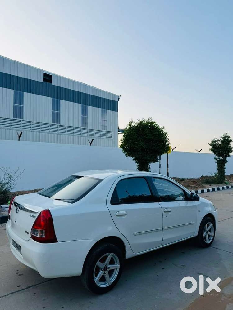 Toyota Etios Gd 2012