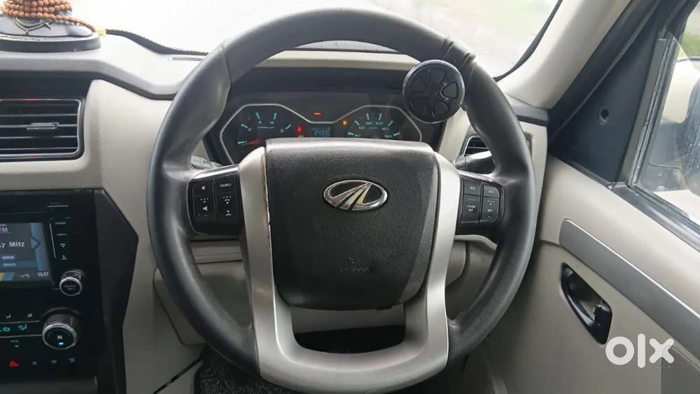 Mahindra Scorpio S10, 2015, Diesel