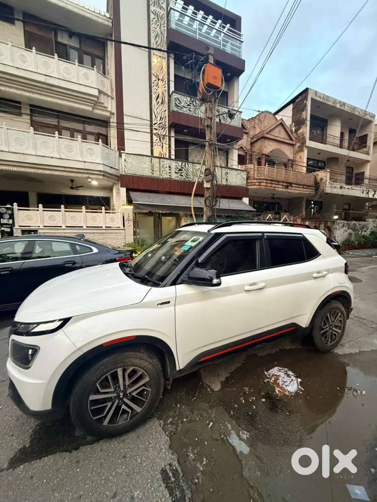 Hyundai Venue Turbo Dct 2023