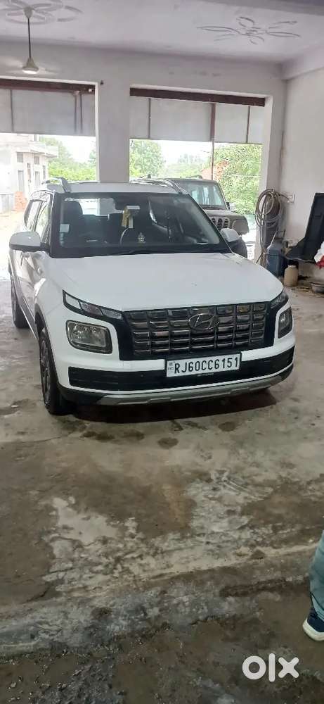 Hyundai Venue Turbo 2024