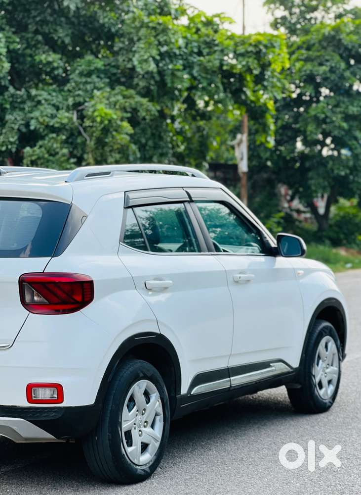 Hyundai Venue S Mt 1.2 Kappa, 2022, Petrol