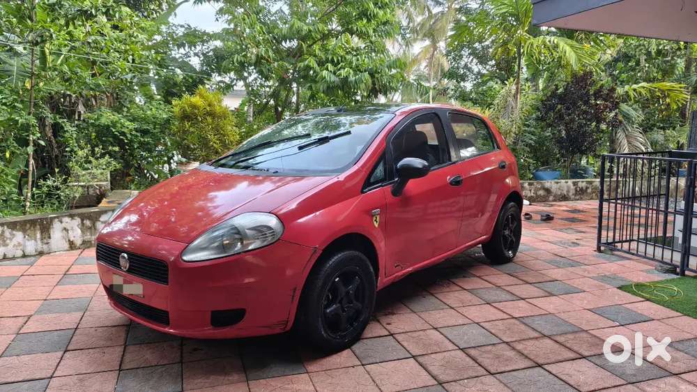 Fiat Grand Punto 2013 Diesel Car Price -117000₹