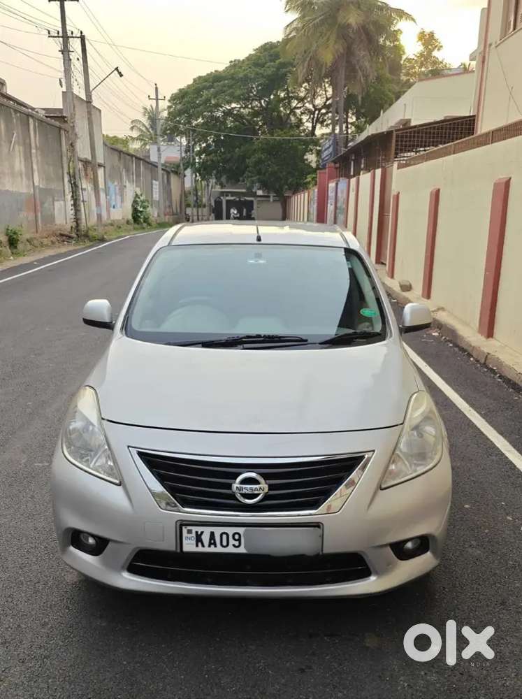 Nissan Sunny Diesel 2013