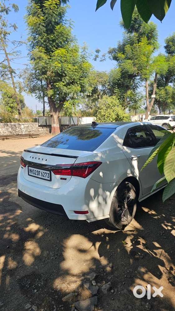 Toyota Corolla Altis Vl At (cng Fitted)